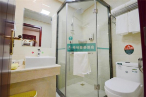 Vatica Huanggang Luotian County City Square Hotel